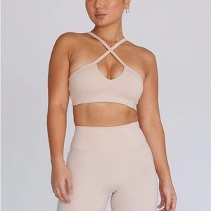 crop top boutique willow crop bra n six inch serenity scrunch shorts in biscuit